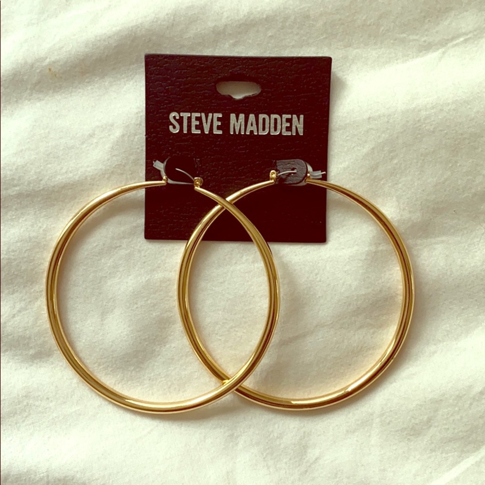 NWT! Steve Madden Large Gold Hoop Earrings